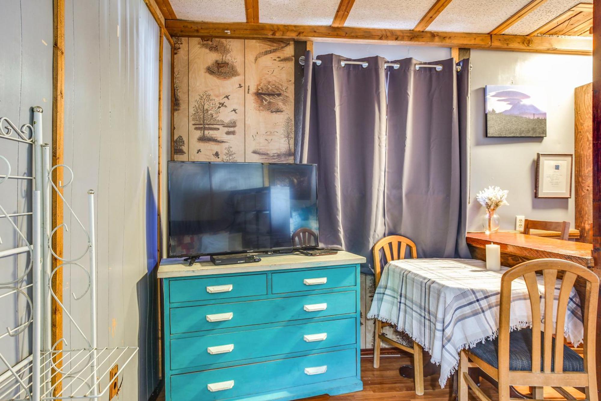 Quaint Ashford Studio Stay 5 Mi To Mt Rainier! Bagian luar foto