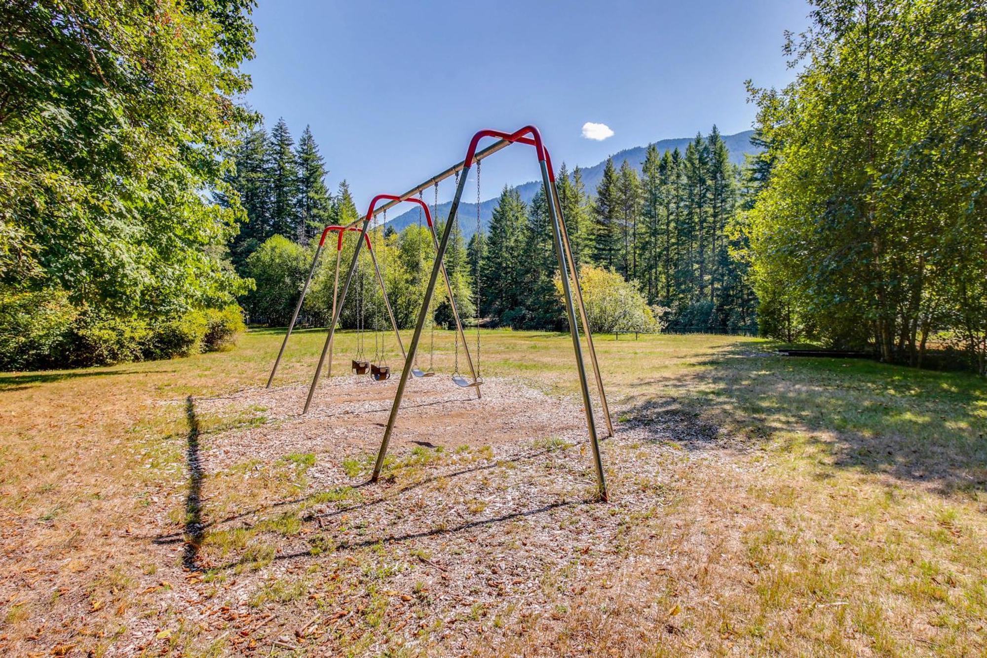 Quaint Ashford Studio Stay 5 Mi To Mt Rainier! Bagian luar foto